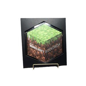 Minecraft: Blockopedia by Alex Wiltshire and Scholastic Editors 2015 in Box